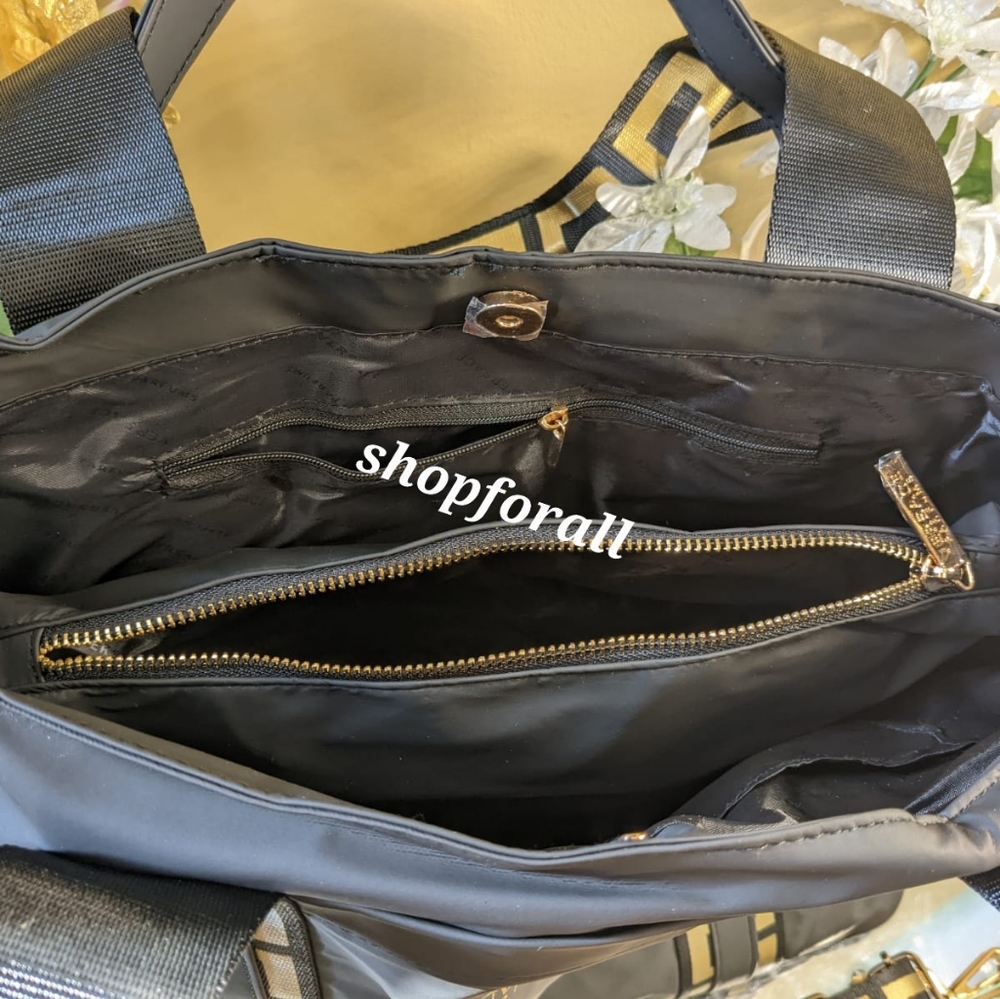 Versace bag - Picture 7 of 16